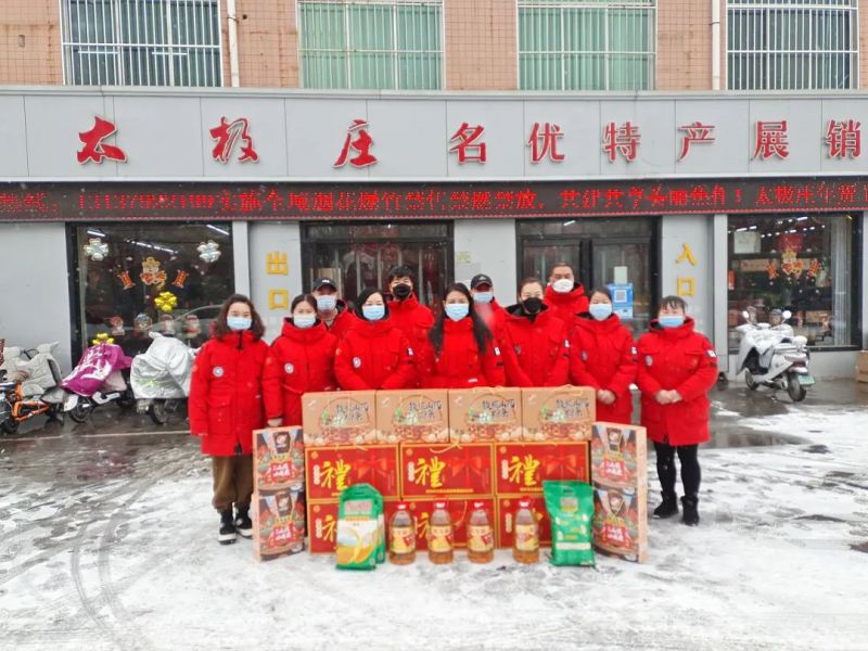 淚奔！感人場(chǎng)面，看完太暖心了